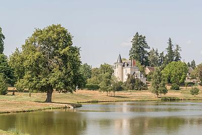Rendez-vous au Castel Camping Château de Poinsouze
