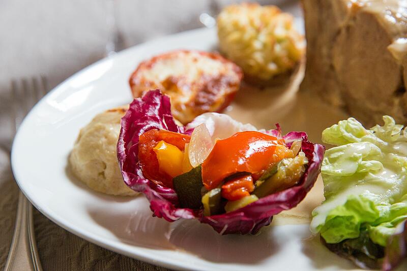 Plat gastronomique dans un restaurant de camping luxe en France