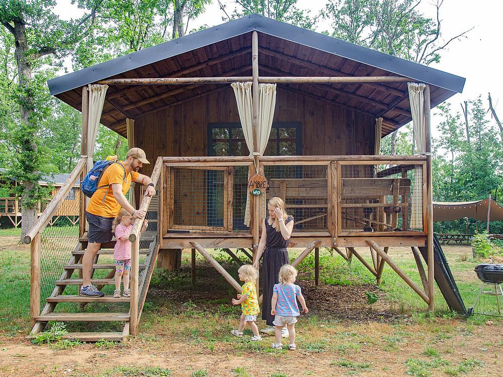 Camping Castel Camping Château de Chanteloup SILLE-LE-PHILIPPE Pays de la Loire 2