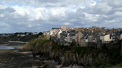 Que faire à Granville ? 🪨🌊​🐟​​⛵​
