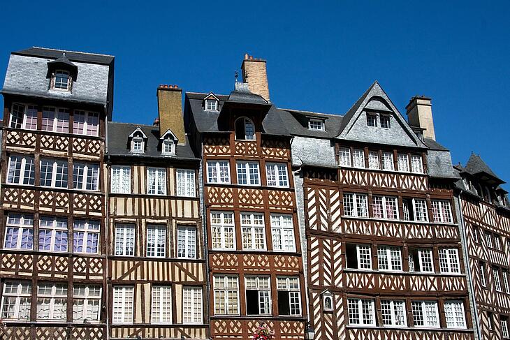 façades de maisons bretonnes à Rennes