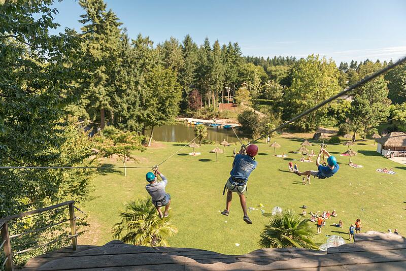 accrobranche au domaine des ormes en Bretagne