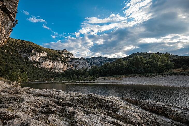 Les Castels domaine de Sévenier, réserve naturelle des Gorges de l'Ardèche Les Castels domaine de Sévenier, réserve naturelle des Gorges de l'Ardèche