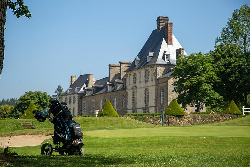 camping haut de gamme en bretagne avec golf