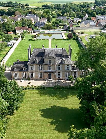 Château de Martragny : l’histoire d’un camping de caractère au cœur du Bessin