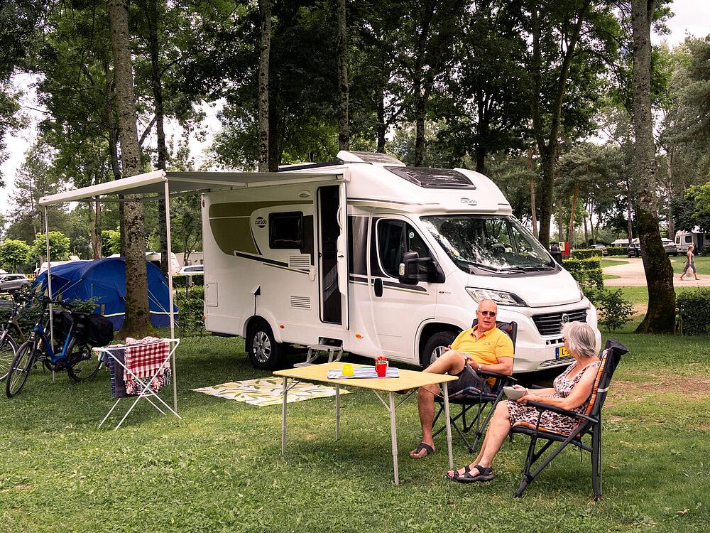 Camping Castel Camping Château de L'Epervière Gigny-sur-Saône Bourgogne-Franche-Comté 4