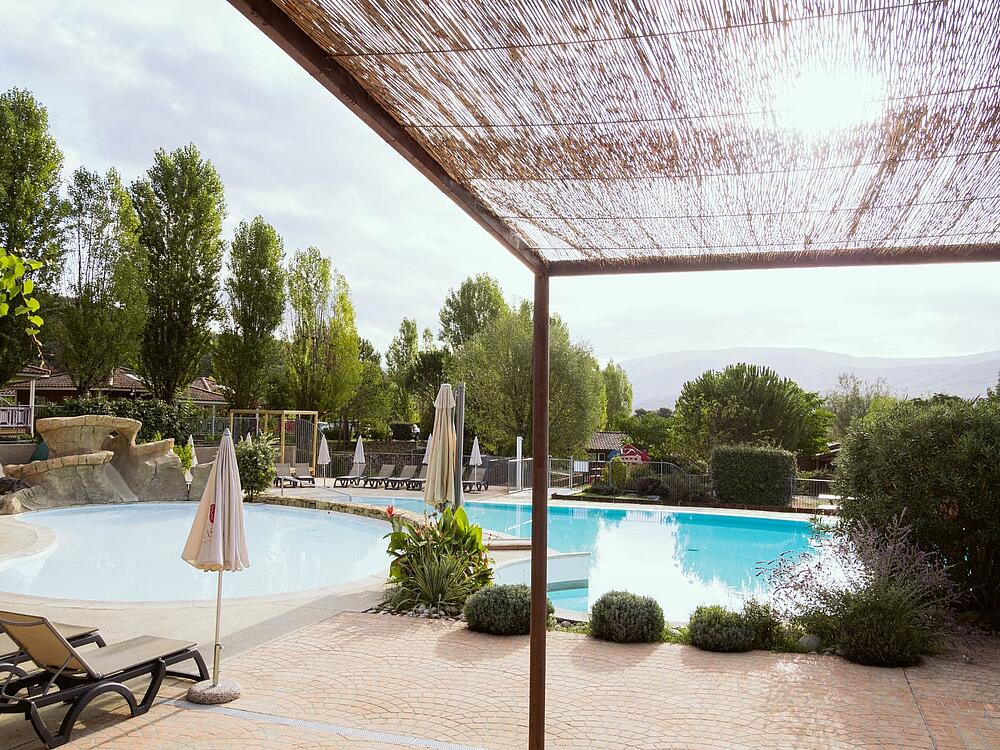 Camping Castel Domaine de Sévenier & Spa LAGORCE Auvergne-Rhône-Alpes 1
