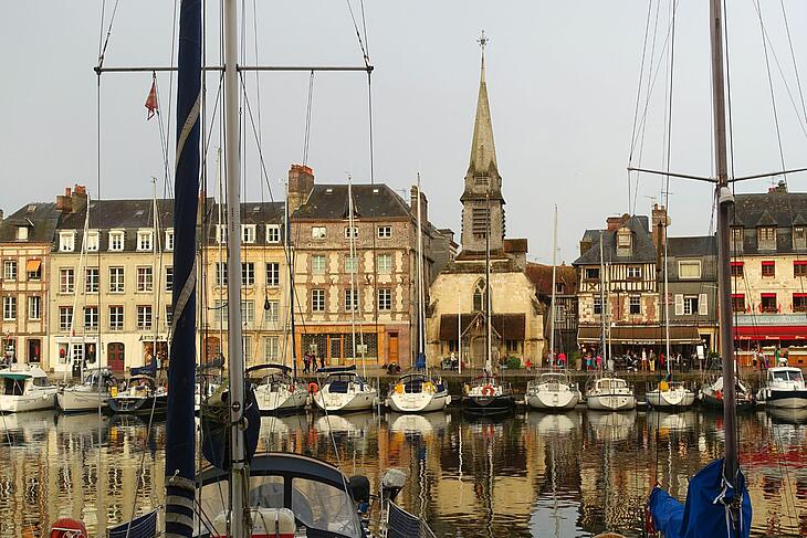 tourisme dans le calvados : le port de Honfleur